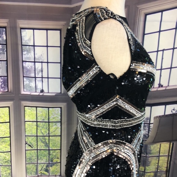 Aidan Mattox sequin and beaded sleeveless illusion dress - Picture 6 of 10